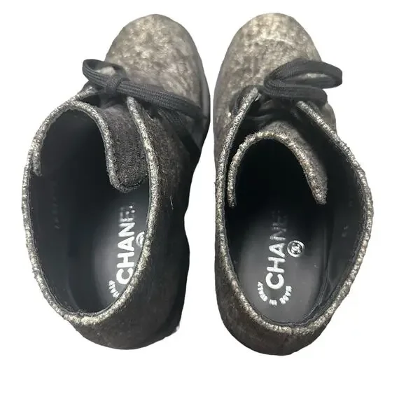 New in Box Chanel Lace Up Dark Grey Suede Calfskin Ankle Boots Womens 38 / US 7